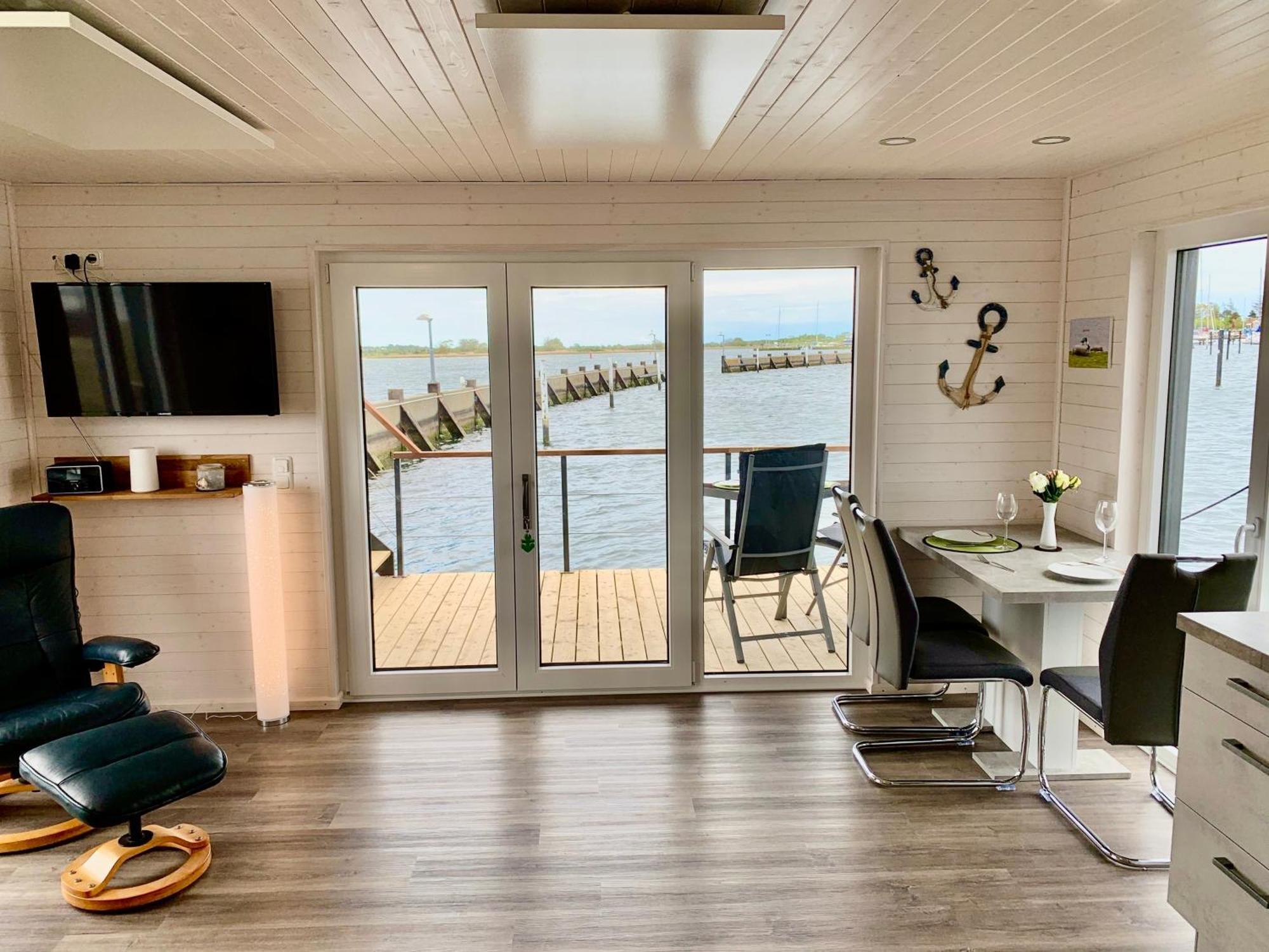 Hausboot Bali Hotel Fehmarn Luaran gambar